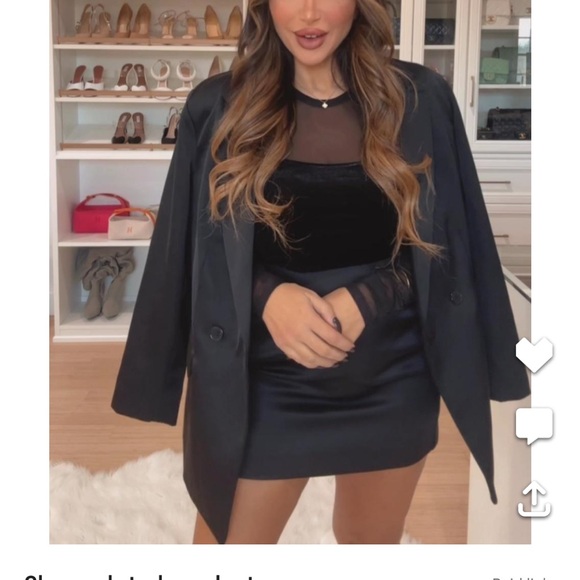 Black satin blazer - oversized relaxed fit collared & button front detail - Picture 9 of 11